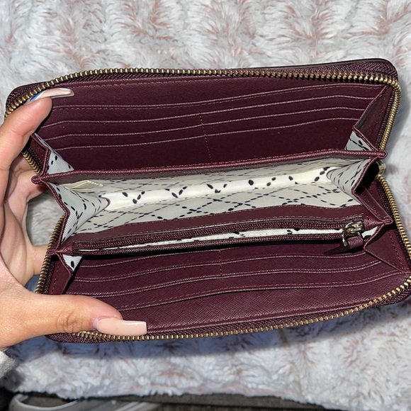 kate spade wallet - Picture 3 of 4